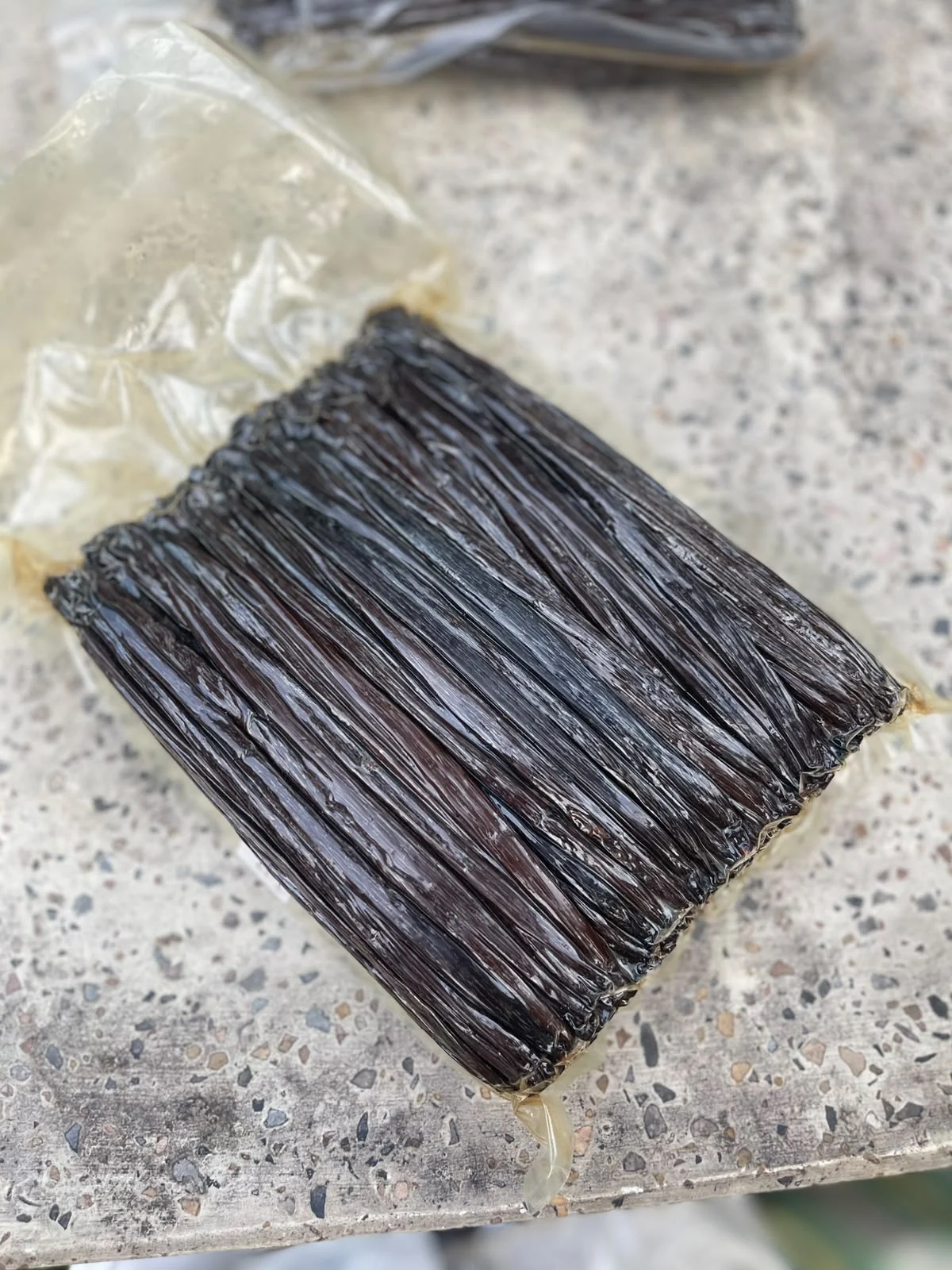 Vacuum-packed vanilla beans