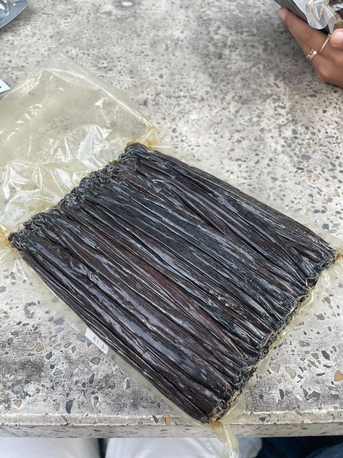 Vacuum-packed vanilla beans